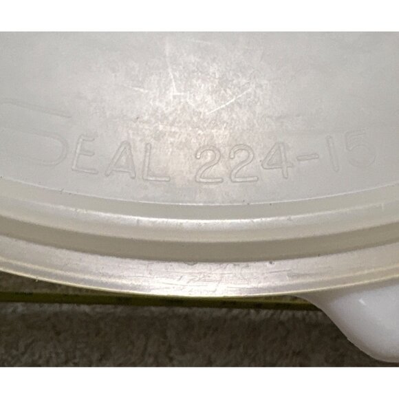 Tupperware White Divided Serving Tray With Lid 12" Round Plastic Party Platter - Picture 7 of 8